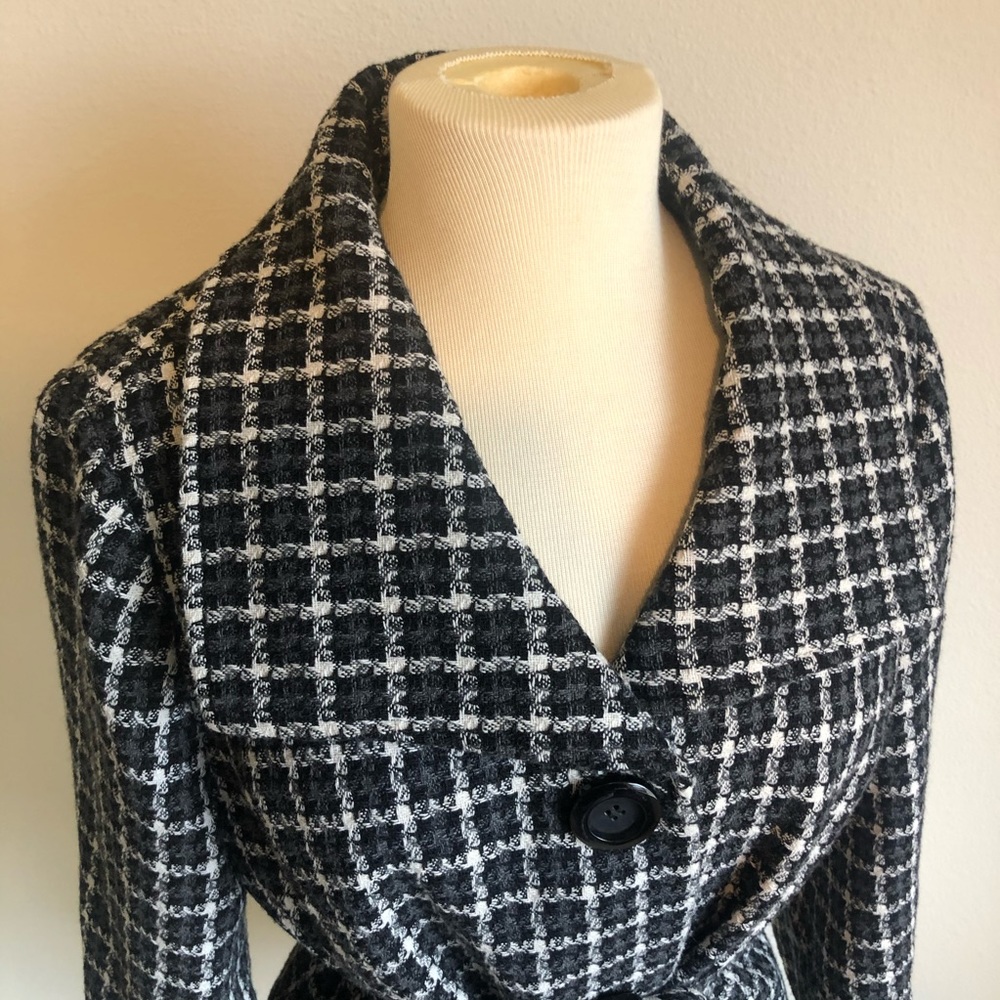 Semantiks Pattern Large Jacket - Picture 2 of 8